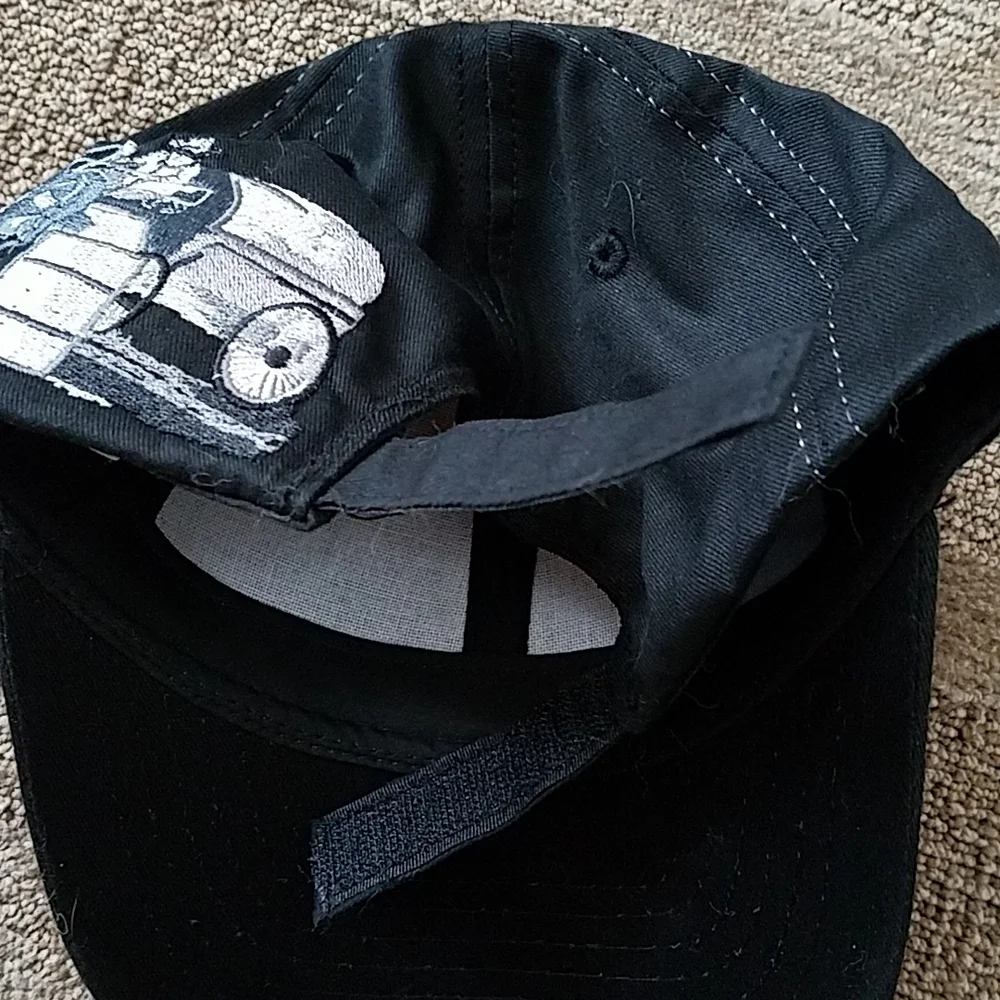Cap - Picture 4 of 5